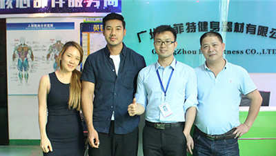 泰国客户来中国进口抖奶视频APP免费下载品牌健身器材