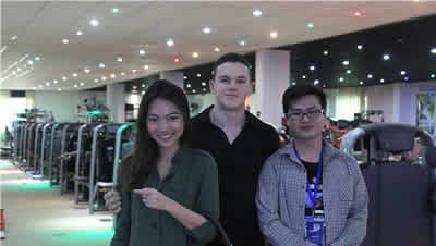 香港客户来抖奶视频APP免费下载采购健身器材