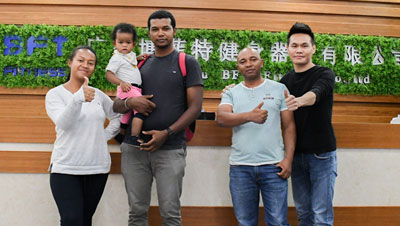 马达加斯加客户进口抖奶视频APP免费下载健身房器材